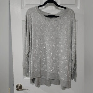 NWOT Jane + Delancey Gray Animal Print Long Sleeve Sweatshirt in Size 1X